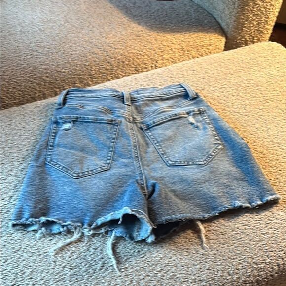 SO Distressed Denim Shorts - Picture 8 of 8